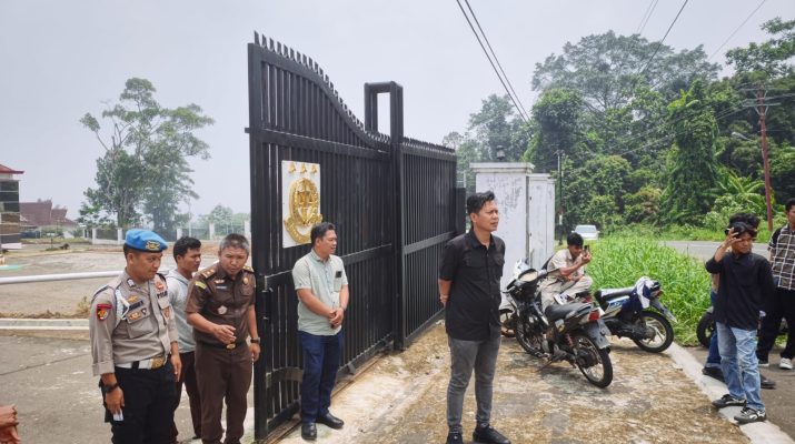 Demo Mahasiswa Dinas PU Tapsel