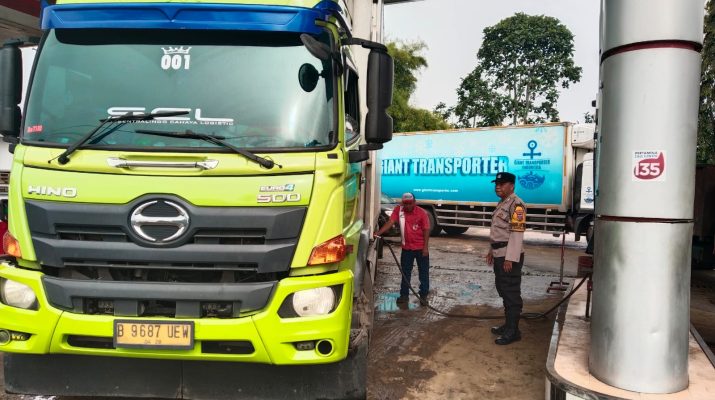 Polisi Cek Stok BBM di SPBU Simirik Tapsel, Bio Solar Antre tetapi Pasokan Tersedia